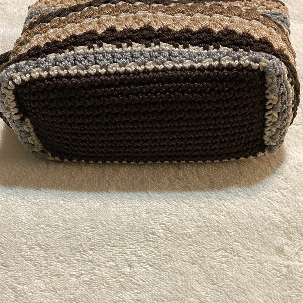 The Sak Small Crochet Shoulder bag Organizer. - Picture 3 of 9